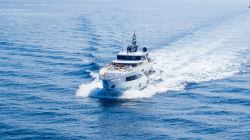 Buy Luxury Yacht in Dubai - Glamour Yacht