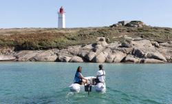 EPropulsion Outboard | Electric Boston Whaler
