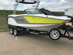 2017 MasterCraft NXT 22 