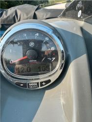 2019 Heyday WT2 Surf Boat